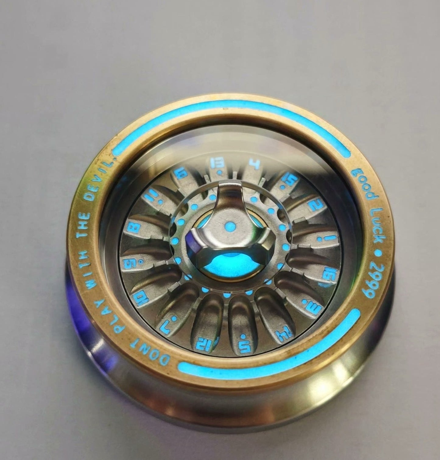 CARNIVAL Roulette Wheel Desk Fidget Spinner